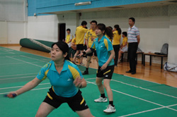 女双4